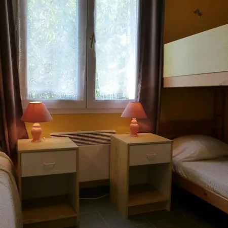 Maison 3 Pieces, 5 Couchages A Landevieille, Terrasse, Wi-fi - Fr-1-224a-8 *